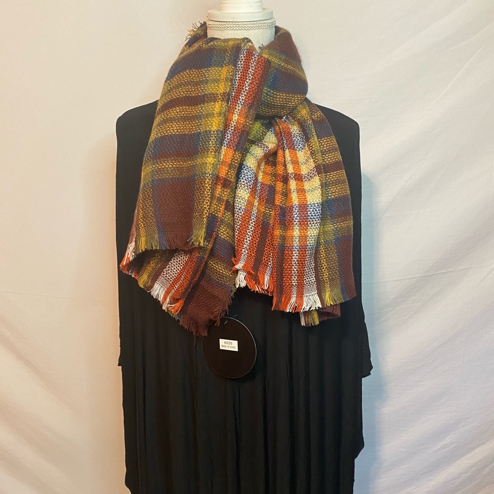 🍎🍎Sunshine and Rodeos Blanket Scarf